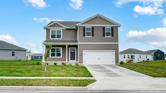 1098 Hartford Ln, London, OH 43140 - photo 2