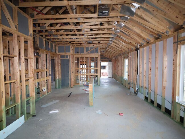 31014 Newcomb Landing Ln, Waller, TX 77484 - photo 3