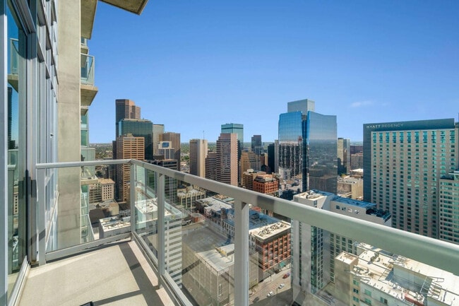 1325 Stout St unit ID1013123P, Denver, CO 80202 - photo 3