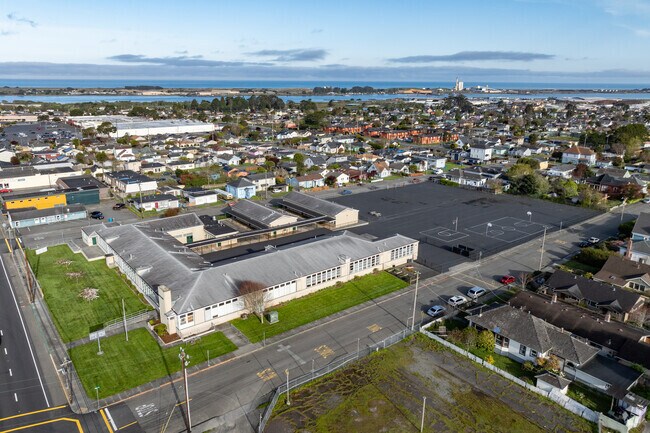 Zoe Barnum High School offers educational and athletic opportunities for all.