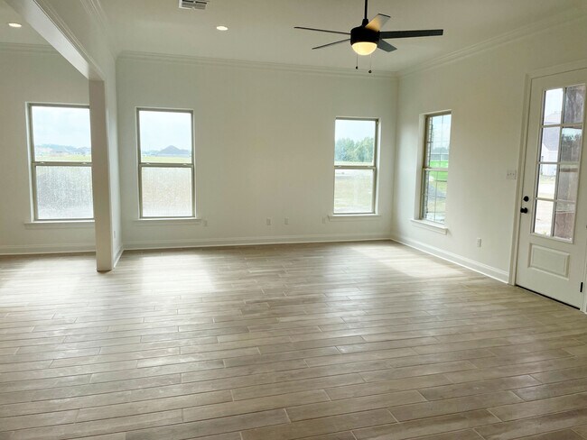 410 Rue Evangeline, Houma, LA 70364 - photo 3