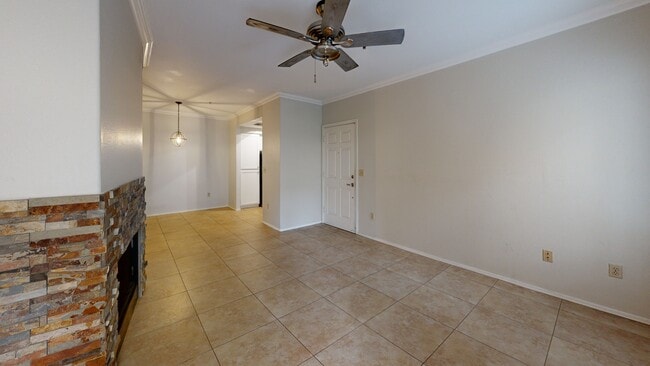 7575 E Indian Bend Rd unit 1057, Scottsdale, AZ 85250 - photo 2