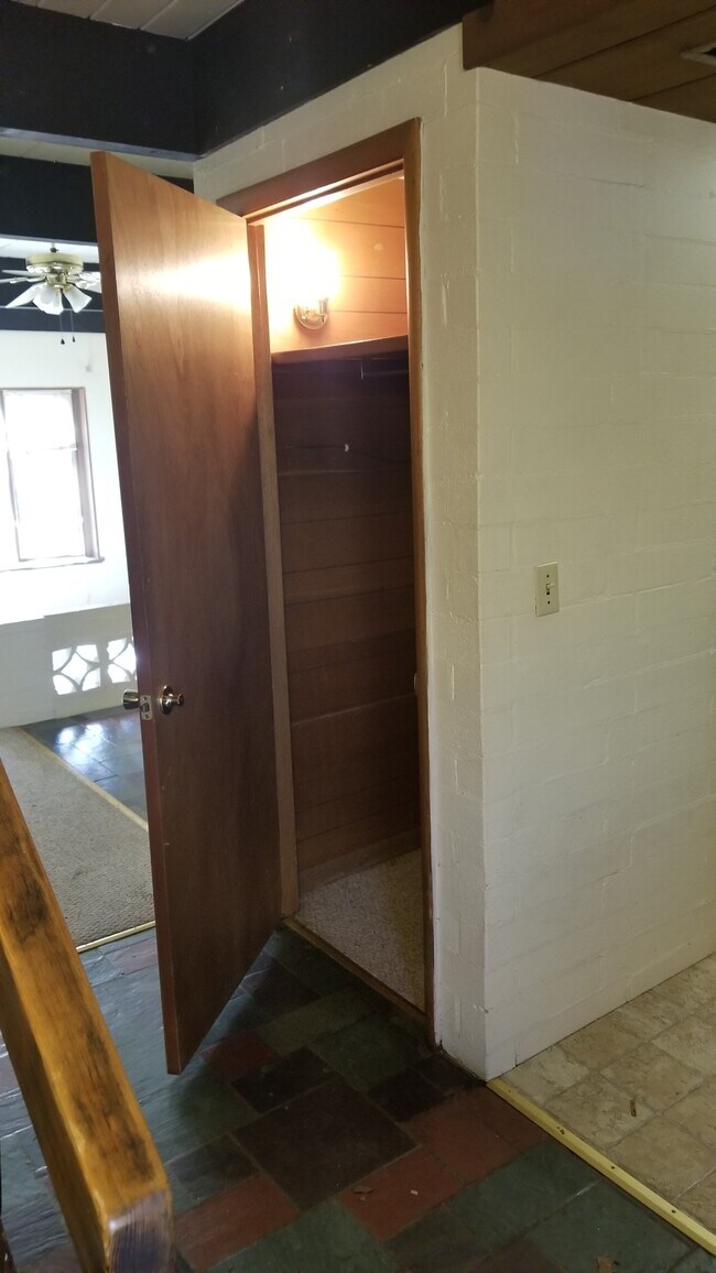 2752 University Ave unit 52, Morgantown, WV 26505 - photo 3