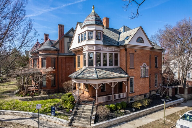 Grand Victorian styles architecture can be seen throughout the Dennison Place neighborhood.