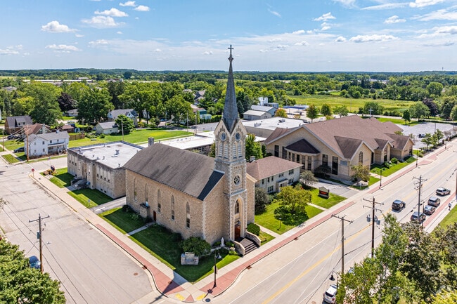 St. Thomas Aquinas School is part of the St. Thomas parish and community in Waterford, WI.