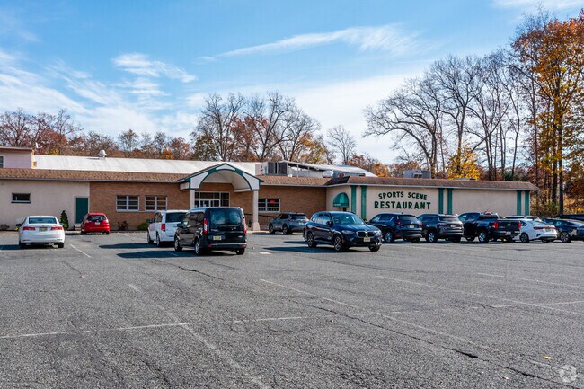 Oakwood Lanes is a fantastic entertainment facilty for Bowling in Washington, NJ.