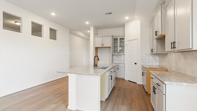 2801 Ruby Laurel Dr, Arcola, TX 77583 - photo 6