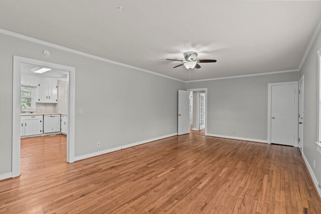 110 Byrd St, Enterprise, AL 36330 - photo 4