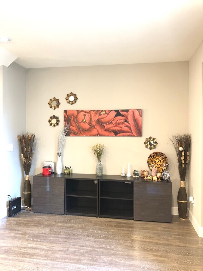 1320 Windswept Common unit 6, Livermore, CA 94550 - photo 2