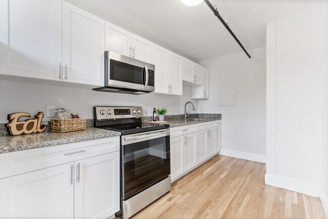 40 Butler Rd, Quincy, MA 02169 - photo 4