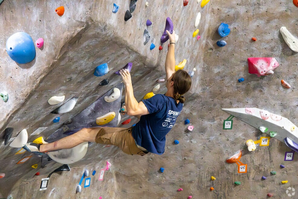 NH_MapleHills_549367_P2_V1_EF_091024