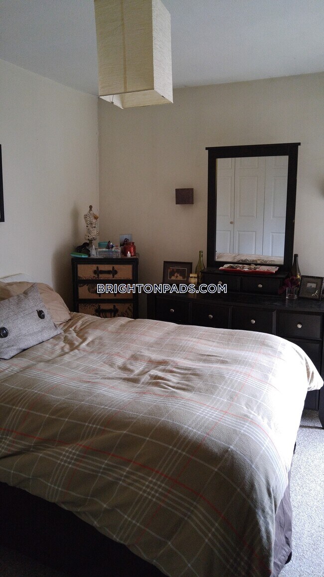 144 Kenrick St unit 23, Brighton, MA 02135 - photo 4