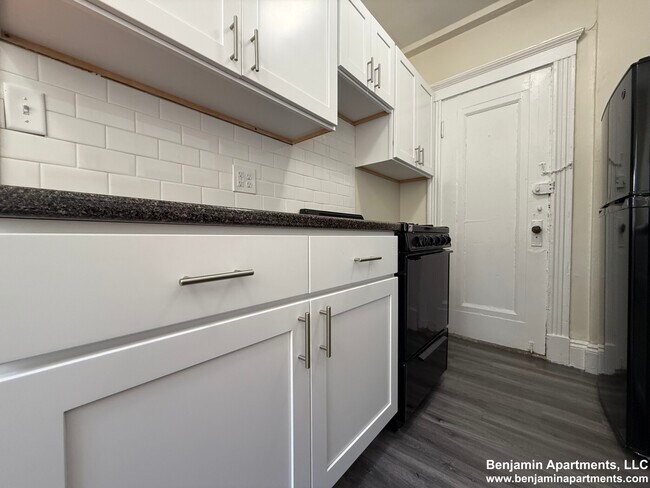 458 Park Dr unit 9, Boston, MA 02215 - photo 6