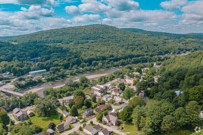 White River Junction is located between the Connecticut River and White River.