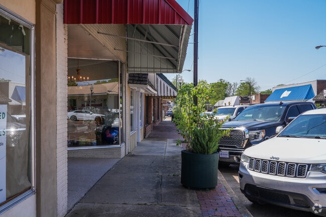 Indianola’s downtown storefronts reflect the city’s historic charm, with brick facades and vintage signage lining the streets.