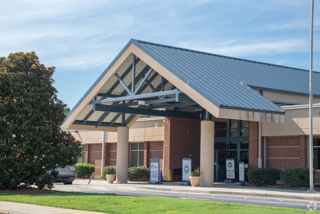 Bethlehem Elementary School recieved a B from the school grading website Niche.