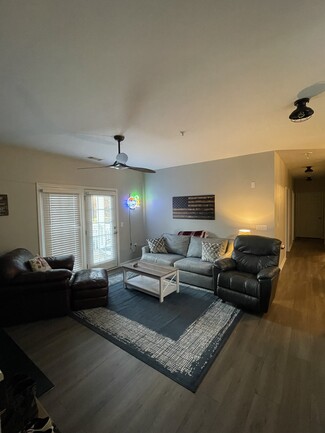 321 Mckenna Cir Unit 321, Greenville, SC 29615