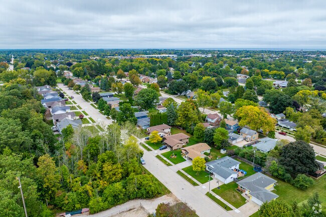 Wildwood neighborhood lies west of Downtown Sheboygan.