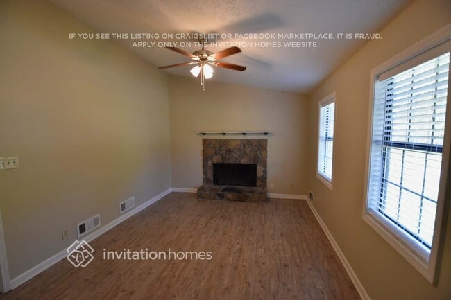 373 Rustic Ridge Cir, Lawrenceville, GA 30043 - photo 2