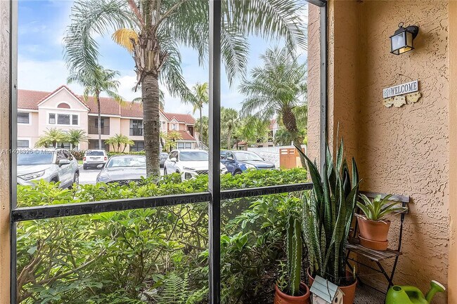 10441 SW 156th Ct unit 411, Miami, FL 33196 - photo 3