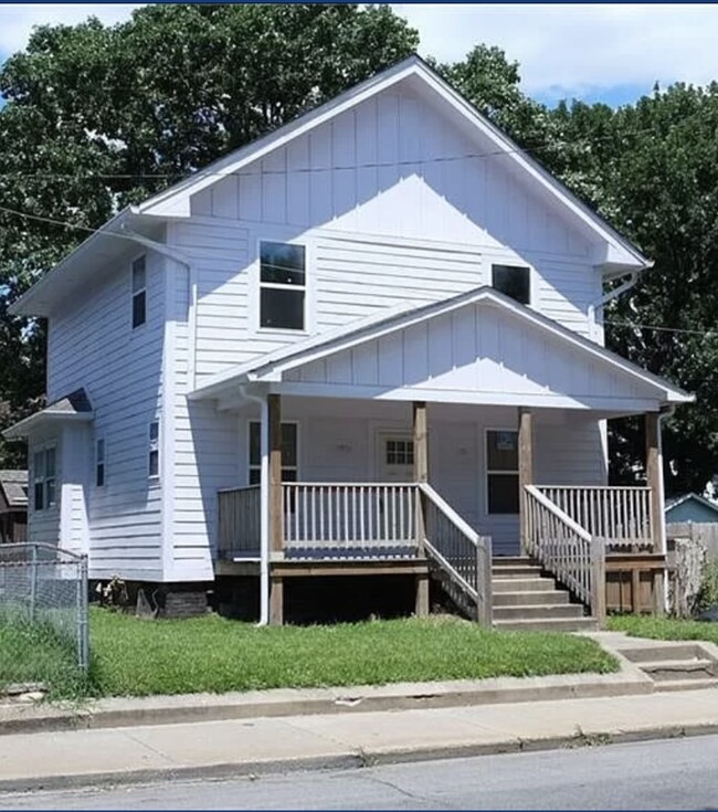 3504 E 10th St, Indianapolis, IN 46201