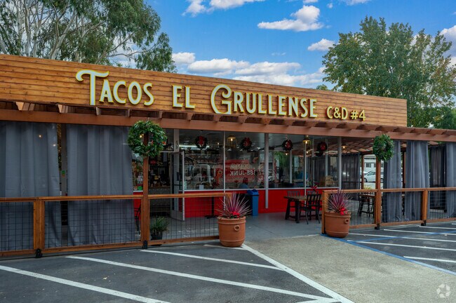 Tacos El Grullense is a phenomenal spot to grab lunch in the Homeview neighborhood.