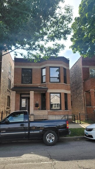 3317 S Union Ave Unit 2nd floor, Chicago, IL 60616