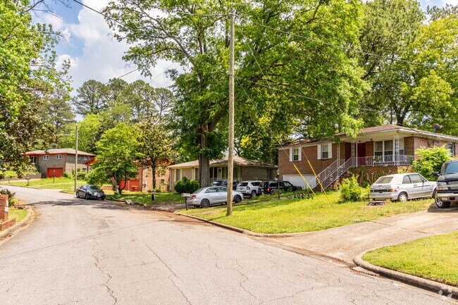 Zion City's streets are dense with tree lines and quiet.