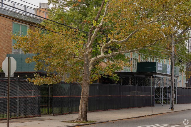 JHS 194 William Carr is located in a quiet residential neighborhood.