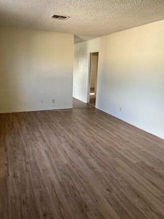 1435 W 102nd St Unit 3, Los Angeles, CA 90047