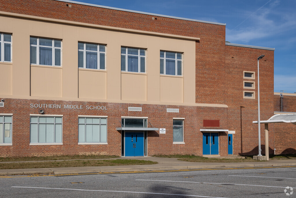 Welcome to Southern Middle School in Southern Anne Arundel County, MD.
