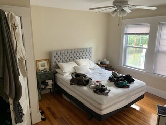 295 Lebanon St Unit 2, Melrose, MA 02176