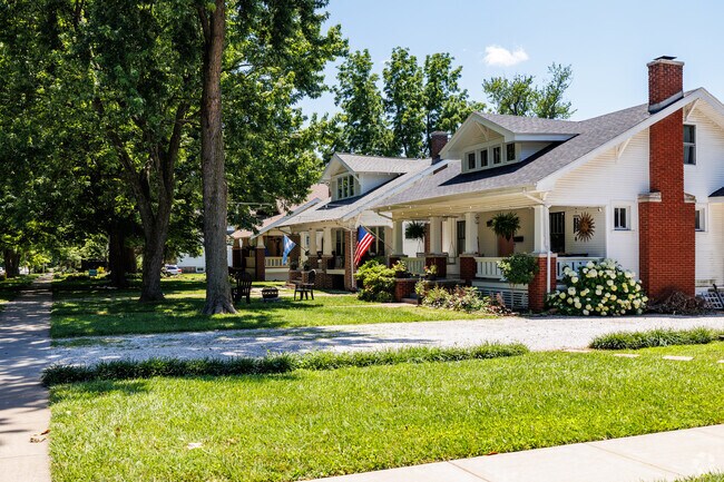 Large, older homes line the shaded streets of the Rountree neighborhood in Bingham.