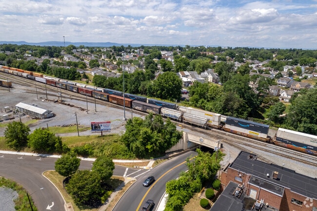 Major railways pass through Hagerstown, giving it's nickname Hub City.