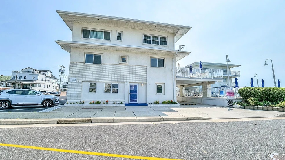 5800 Boardwalk unit 100, Ventnor City, NJ 08406 - photo 1