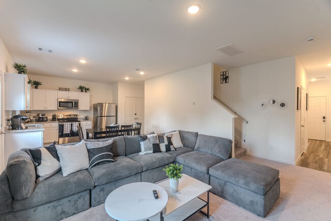 10314 Woodwick St unit ID1283919P, Houston, TX 77016 - photo 3