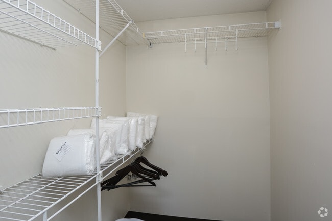 Master Bedroom Walk-In Closet - 2BR, 1BA - 926SF