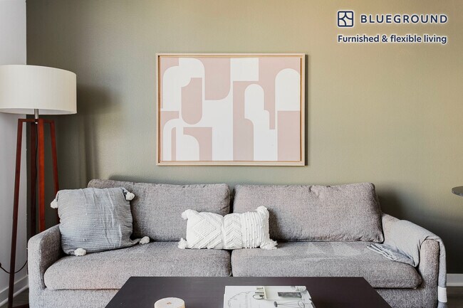 201 The Promenade N unit FL4-ID1262, Long Beach, CA 90802 - photo 2