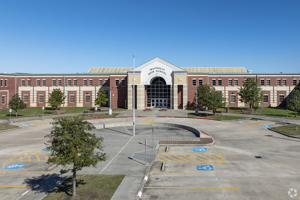 Magnolia High School, Rankings & Reviews