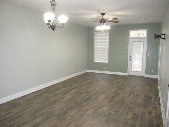 Open Dining/Living