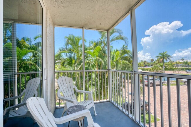 5700 Bonita Beach Rd SW unit FL2-ID1226362P, Bonita Springs, FL 34134 - photo 6