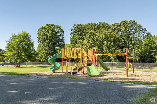 There are many areas outdoors for students of Sherwood Elementary School to enjoy.