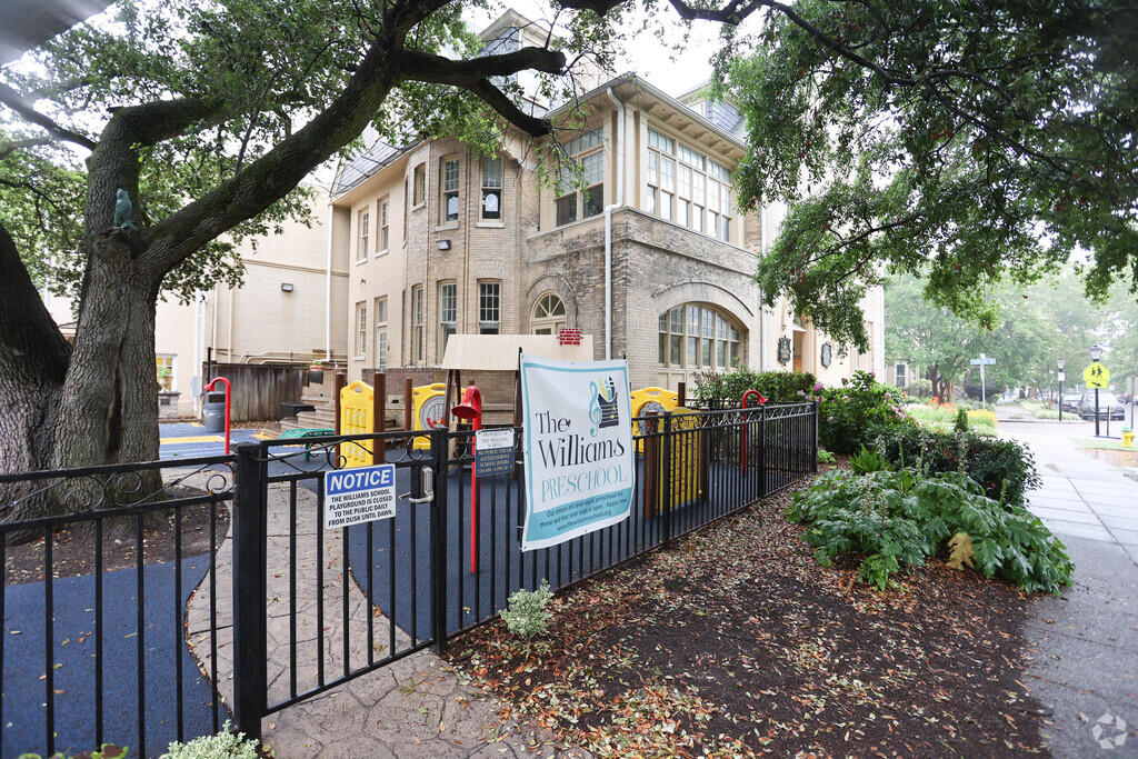The Williams School entrance has a playground located on the side in Ghent, Norfolk, VA.