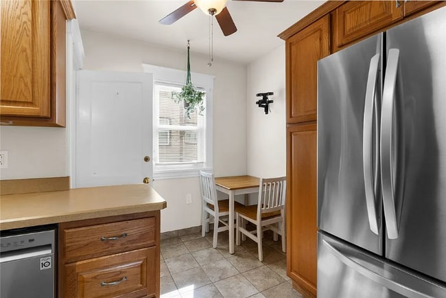 326-328 Sherman Ave unit 326, Sharon, PA 16146 - photo 7