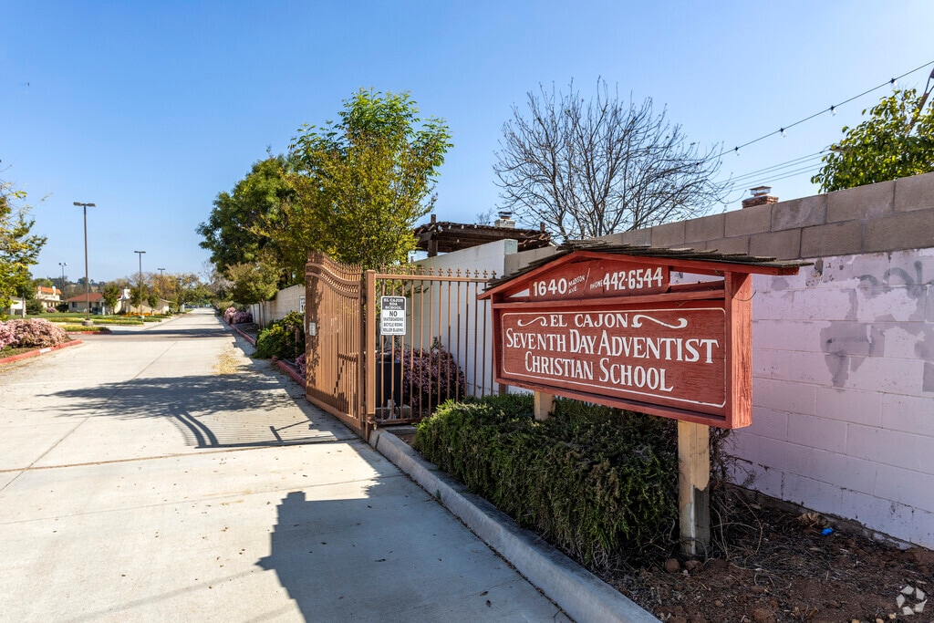 El Cajon Seventh-Day Adventist School  Granite Hills Neighborhood