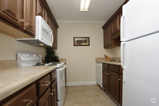 300 Regency Rd, Spartanburg, SC 29307