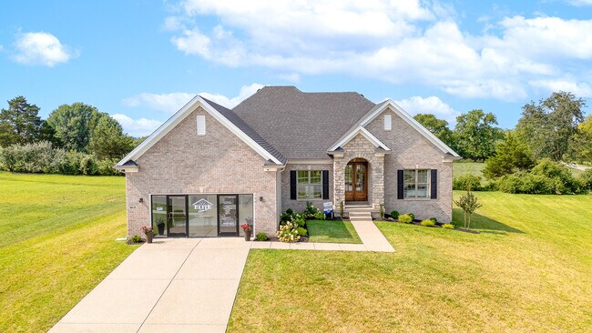 3100 Blasting Rock Dr unit 36455589, La Grange, KY 40031 - photo 2