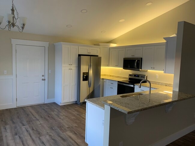 1566 Thurman Rd, Somerset, KY 42503 - photo 4