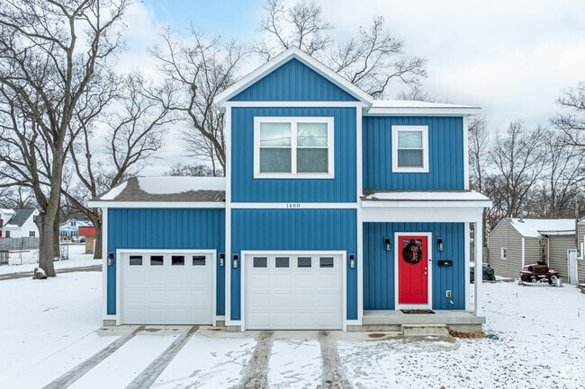 Marquette has some custom, newly built homes.