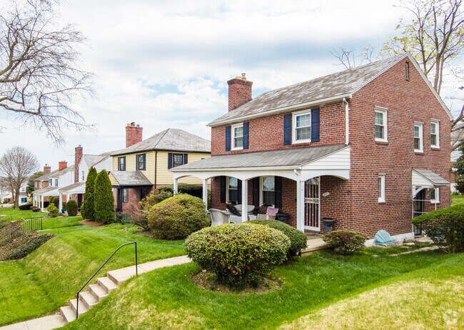 Traditional single-family homes are found throughout Ednor Gardens-Lakeside.